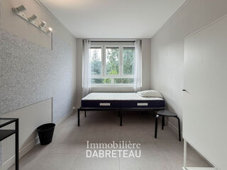  Appartement à louer 7 pièces 101 m²