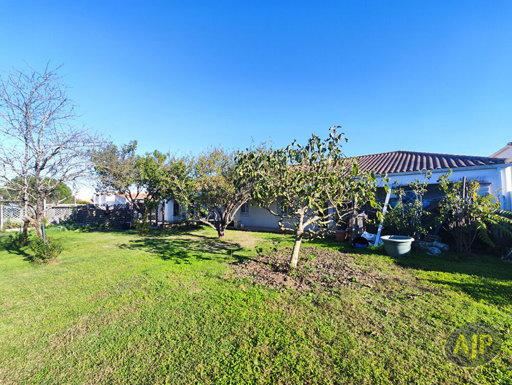 Vente Maison Maison L Aiguillon Sur Mer 7 pièce(s) 185 m2 L aiguillon sur mer