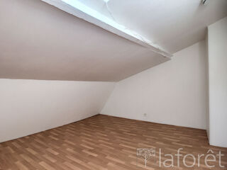  Appartement à louer 2 pièces 38 m²