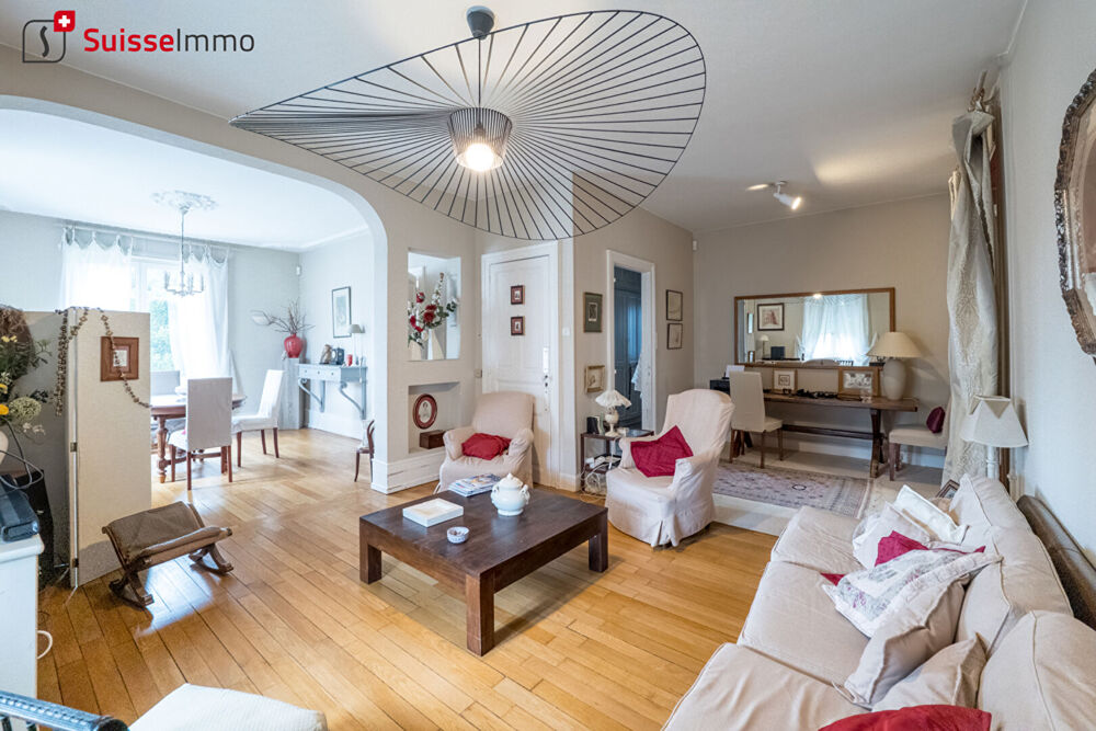 Maison 8 pièces 174 m² · à Montbeliard · 174 m² · 199 000 €