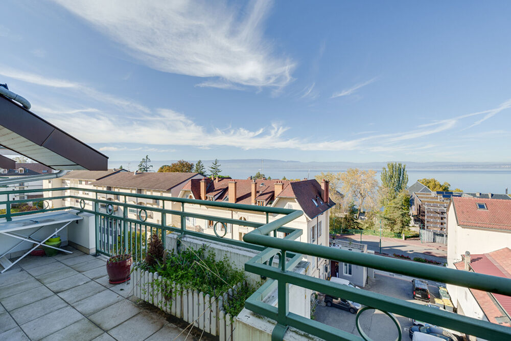 Vente Appartement Appartement Evian Les Bains 4 pièces 79,89m² avec vue lac au dernier étage Evian les bains