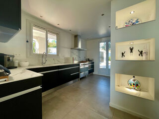  Maison � vendre 8 pi�ces 255 m�