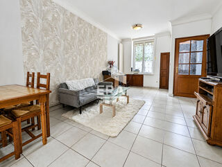 Vente Maison Maison 68 m² - Croix Mairie - Proche Métro et Tram Croix