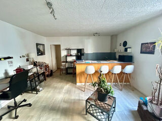  Immeuble à vendre 