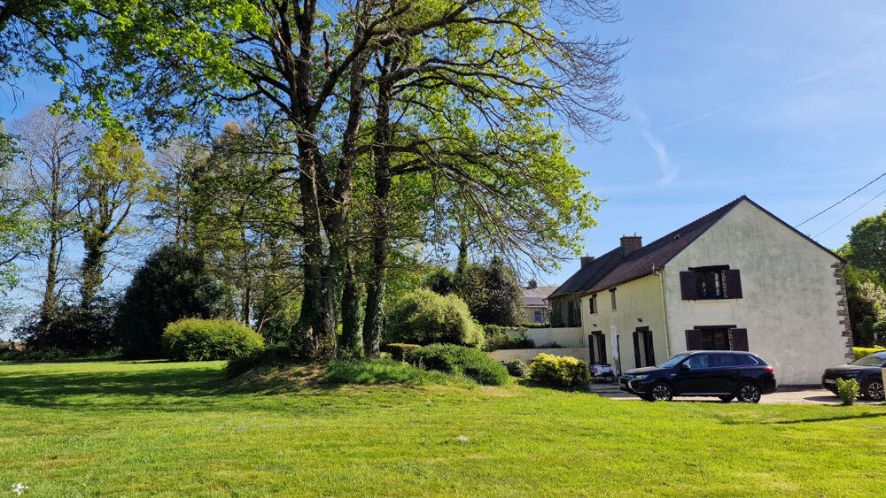 MORBIHAN Charmante maison de campagne de 4 chambres, 2 salles de bains, grand jardin, terrasse, parking