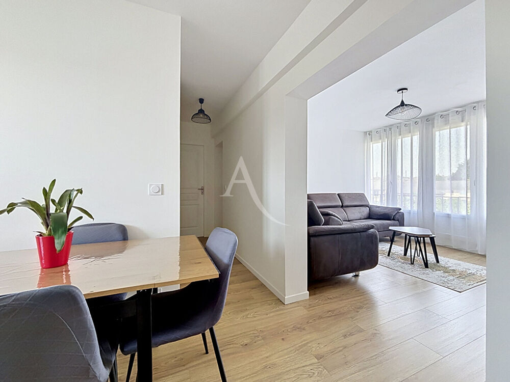 Vente Appartement Appartement Laval 3 pièce(s) 54.22 m2 Laval