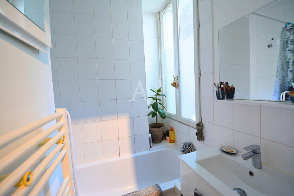 Vente Appartement Appartement Le Kremlin Bicetre 2 pièce(s) 34.46 m2 Paris 13