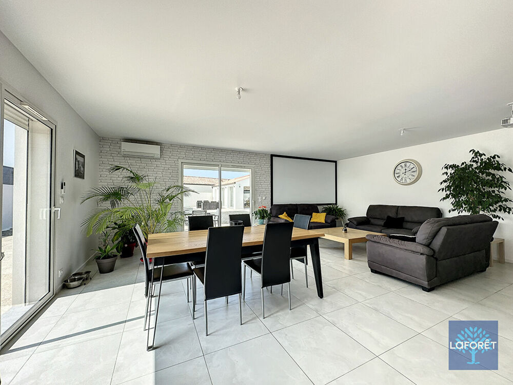 Vente Maison Maison Notre Dame De Riez 5 pi�ce(s) 204.5 m2 Notre dame de riez