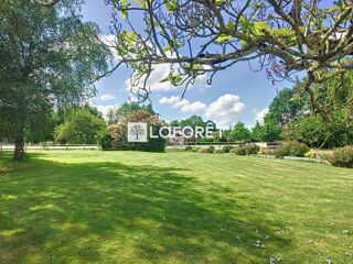  Terrain à vendre 823 m²