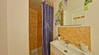 Location Appartement LOCATION STUDIO MEUBLE GREOUX LES BAINS PROCHE PARKING Greoux les bains