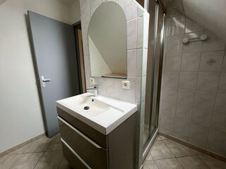  Appartement à louer 3 pièces 61 m²
