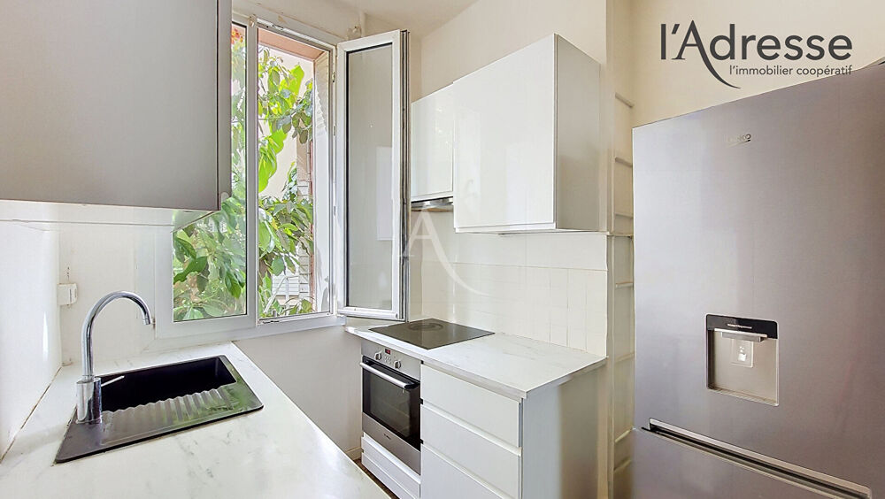 SURESNES limite centre ville PUTEAUX ; appartement souplex 3 pièces de 69 m²