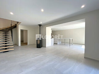  Maison 6 pices 162 m Tossiat