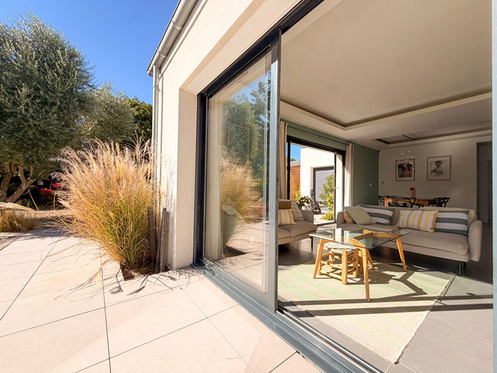 Vente Maison Maison de plain-pied de 3 chambres avec jardin à Briollay Angers