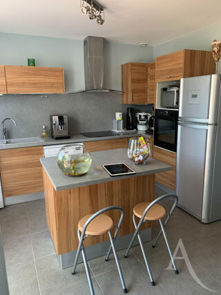  Maison à louer 4 pièces 81 m²