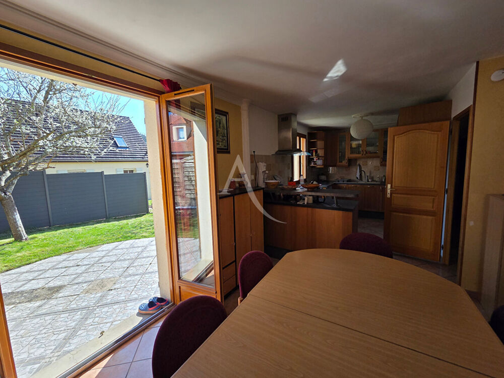 Maison Dourdan 5 pièces de 110 m2 pondérés