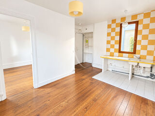 Vente Appartement ABBESSES - T2 vue dégagée sur jardin - potentiel d'agrandissement Paris 18