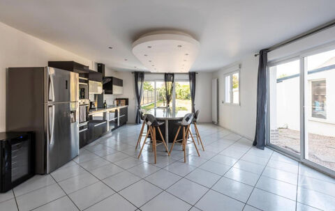  Maison � louer 5 pi�ces 135 m� Clairy saulchoix