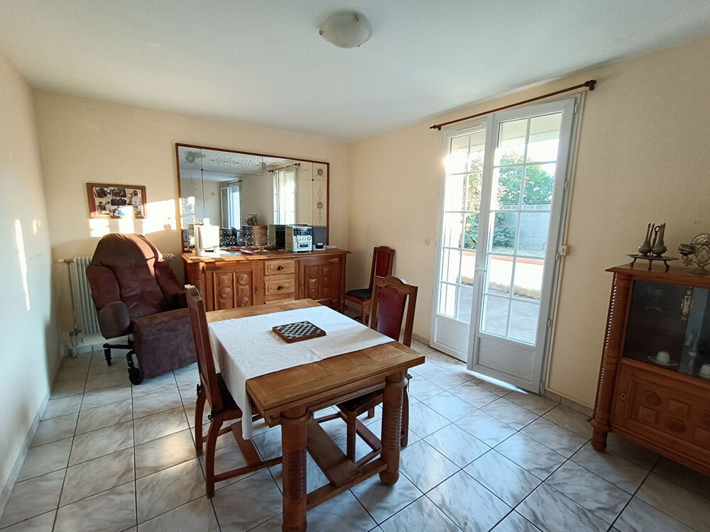 Maison Tonnay-Charente 96m² - 4 chambres - plain-pied
