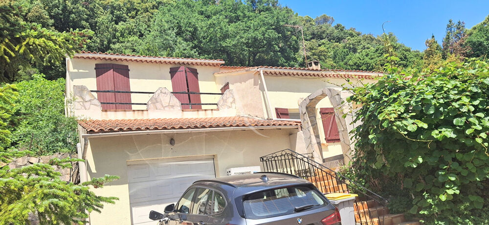 Vente Maison Villa avec piscine, garage et terrain BEDARIEUX Bedarieux