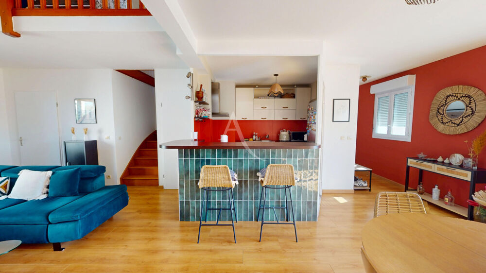 417 (Appartement A louer) : Appartement duplex VILLENEUVE LA GARENNE 4 pièces 101.1m² - 1900 CC