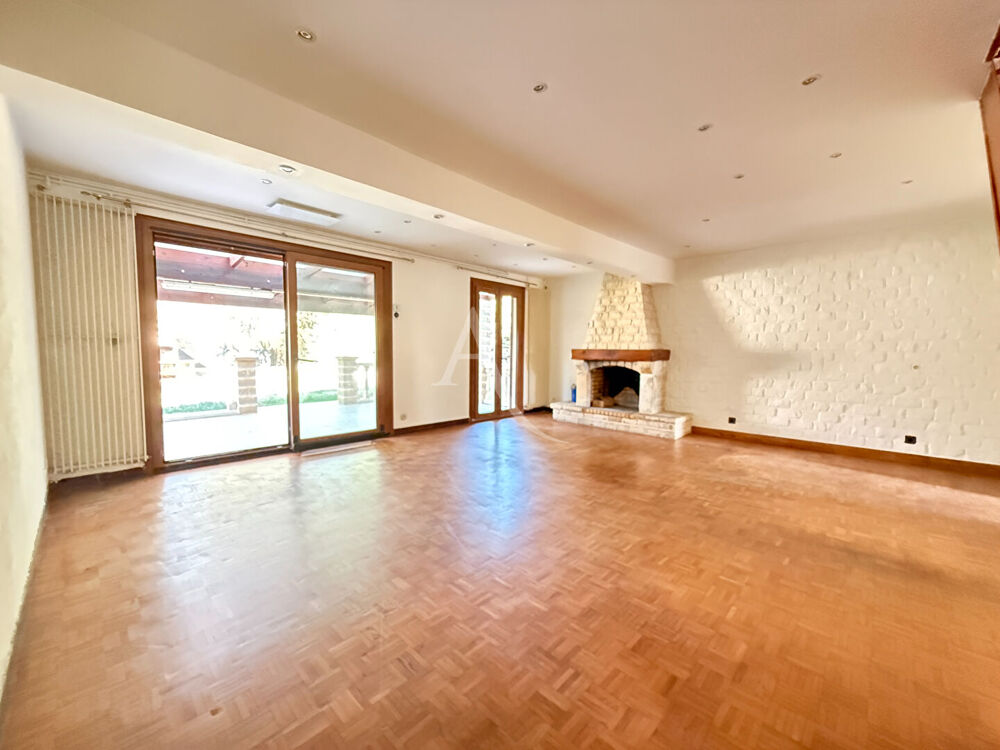 Vente Maison Maison Le Chatelet En Brie 4 pièce(s) 164.8 m2 Le chatelet en brie