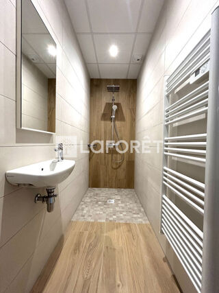  Appartement  louer 1 pice 43 m