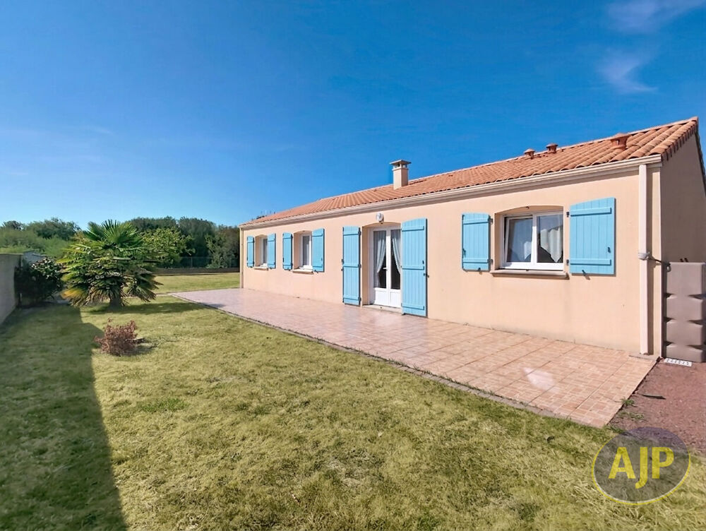 Maison 6 pièces 98 m² · à Vieillevigne · 98 m² · 239 900 €