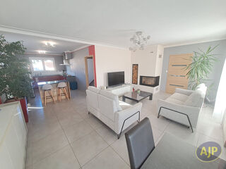  Maison à vendre 6 pièces 205 m²