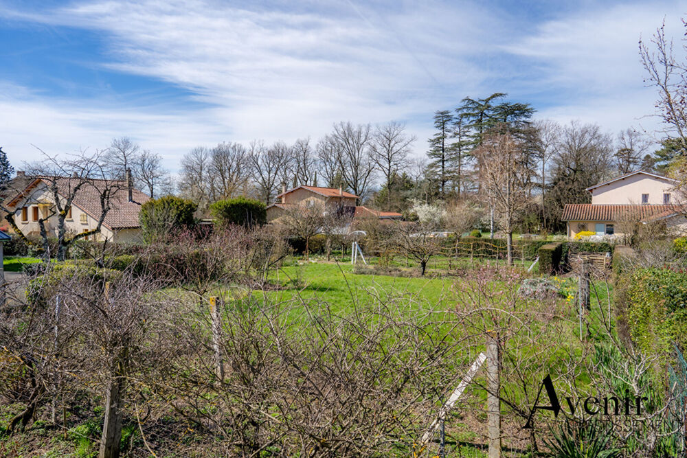 Vente Maison Maison de 110m2 sur un magnifique terrain arboré de 1234m2 Chemin de Fontville à  Ecully Ecully