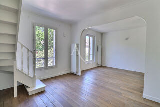 Appartement à louer 5 pièces 