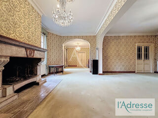  Villa � vendre 13 pi�ces 1028 m�