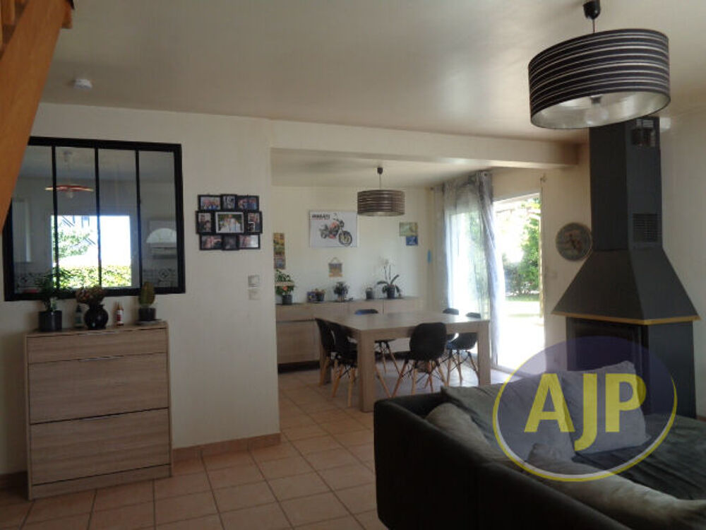 Vente Maison Maison Plumelec 6 pièce(s) 91.45 m2 Plumelec