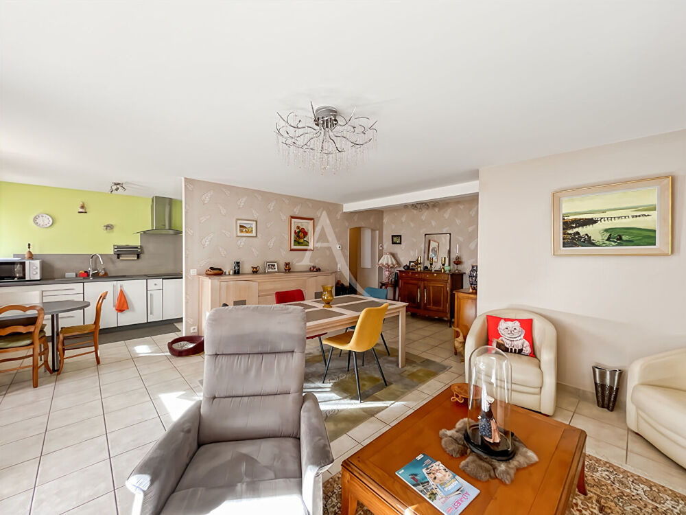 Vente Appartement T3 en rez-de-jardin avec garage attenant au coeur du centre-ville Saint jean de monts