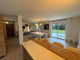  Maison � louer 6 pi�ces 147 m�