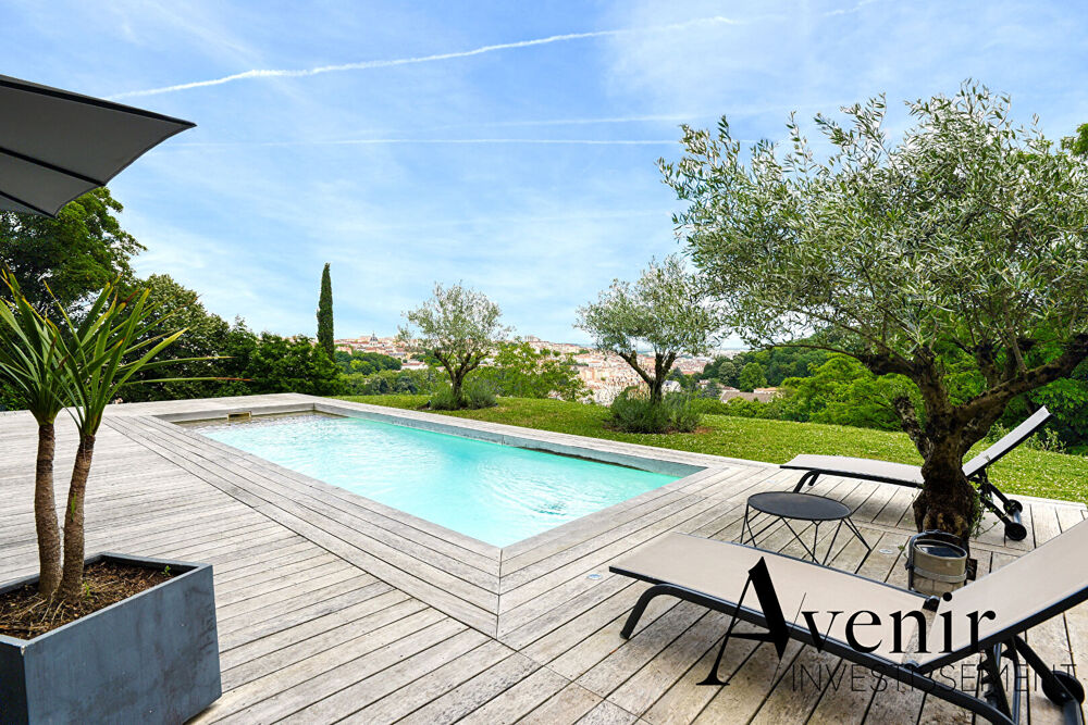 Propriété Lyon 7 pièce(s) 280.5 m2 + dépendance 64 m2