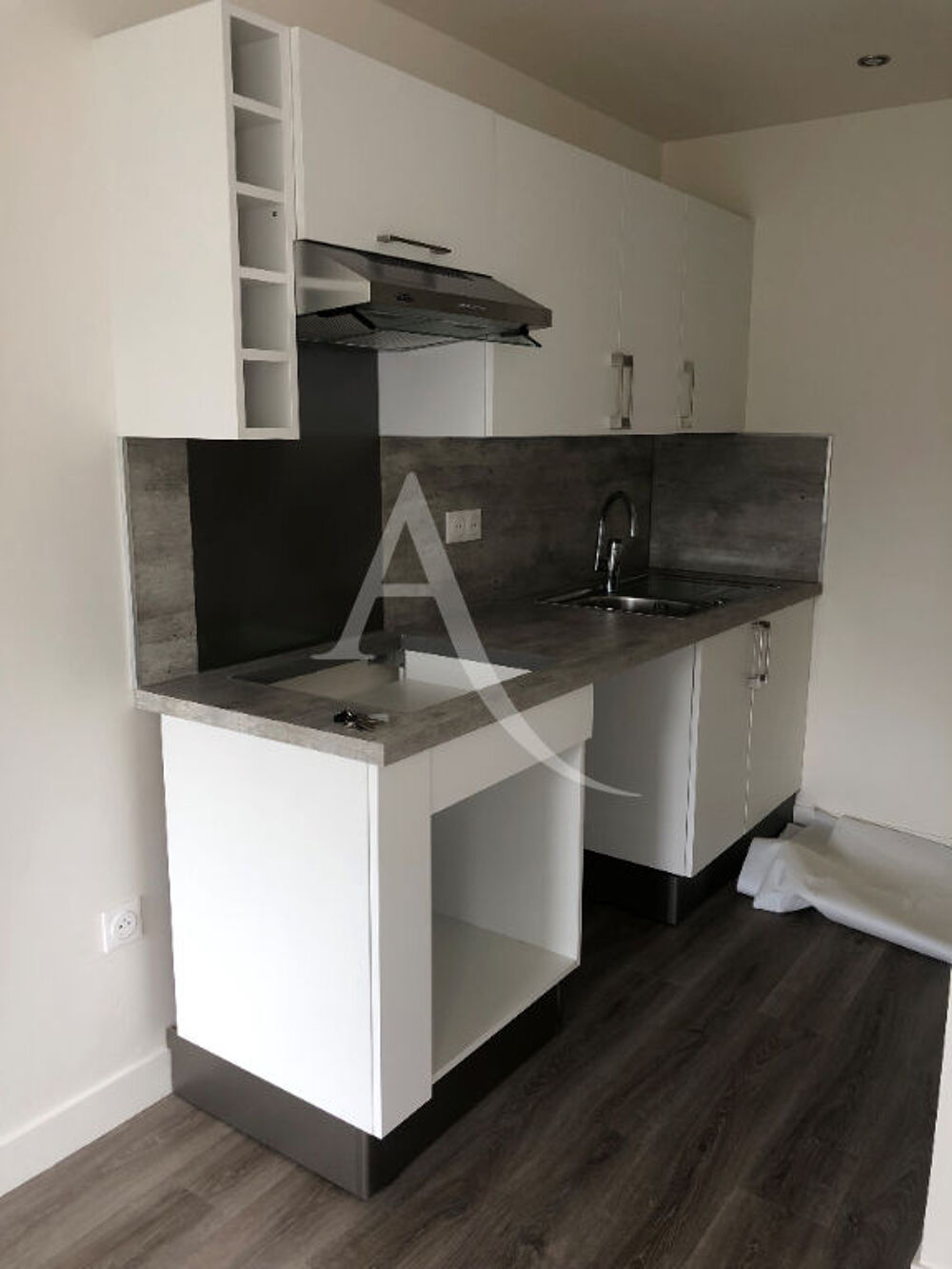 Location Appartement DOURDAN- Proche toutes commodités !! Dourdan