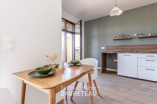  Appartement à louer 2 pièces 42 m²