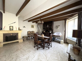  Maison à vendre 8 pièces 203 m²