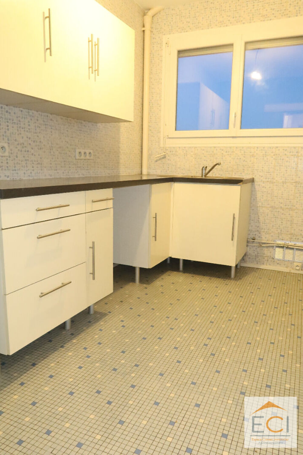 Location Appartement Appartement T4 proximit place des Charentes Limoges