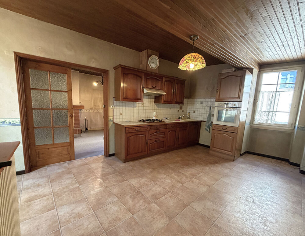 Maison de village avec garage