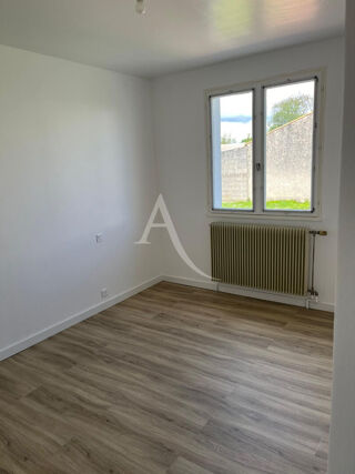  Maison à louer 4 pièces 77 m²