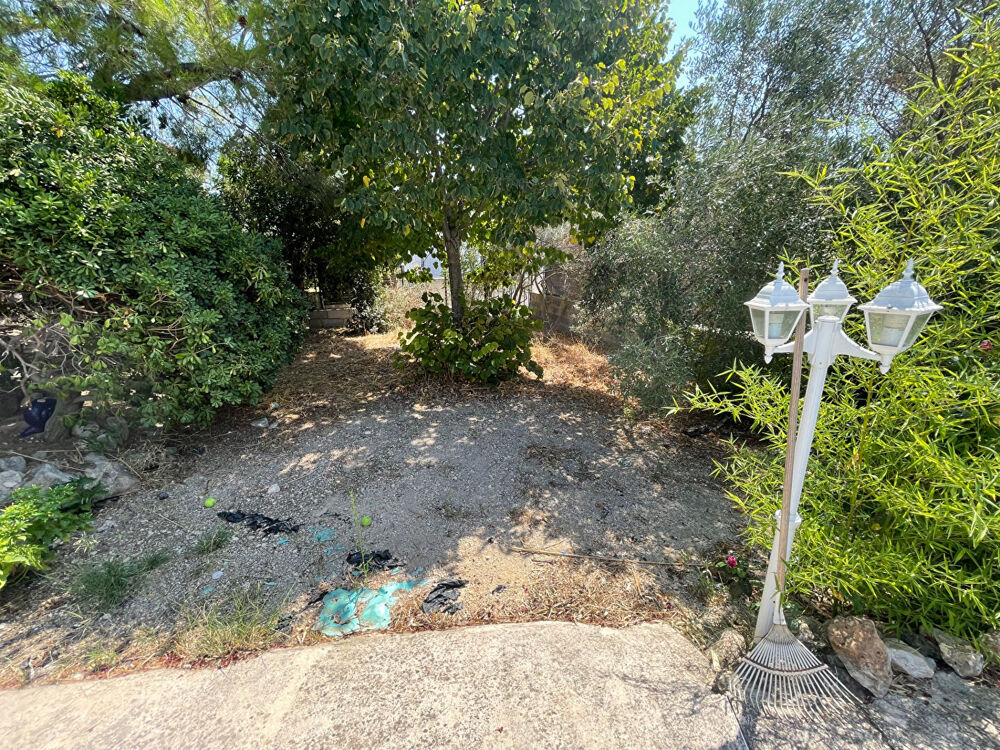 Location Maison Maison de plain-pied de 80 m² avec piscine - La Fare les oliviers La fare les oliviers