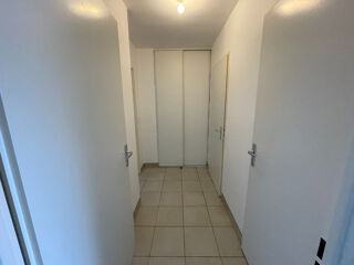  Appartement à louer 2 pièces 52 m²