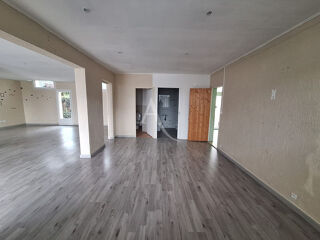  Immeuble � vendre 6 pi�ces 236 m�