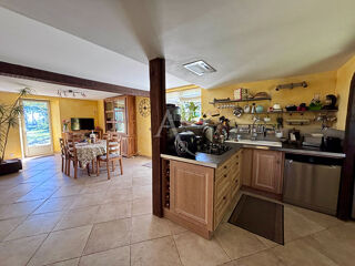  Maison � vendre 8 pi�ces 250 m�