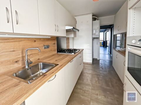  Appartement � louer 4 pi�ces 93 m�