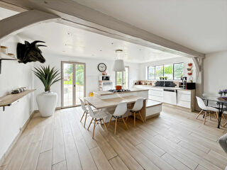  Maison  vendre 6 pices 127 m