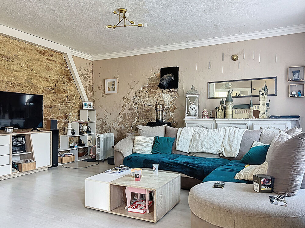 Maison Landrevarzec, 3 chambres, possibilité de quatrième chambre + grande dépendance