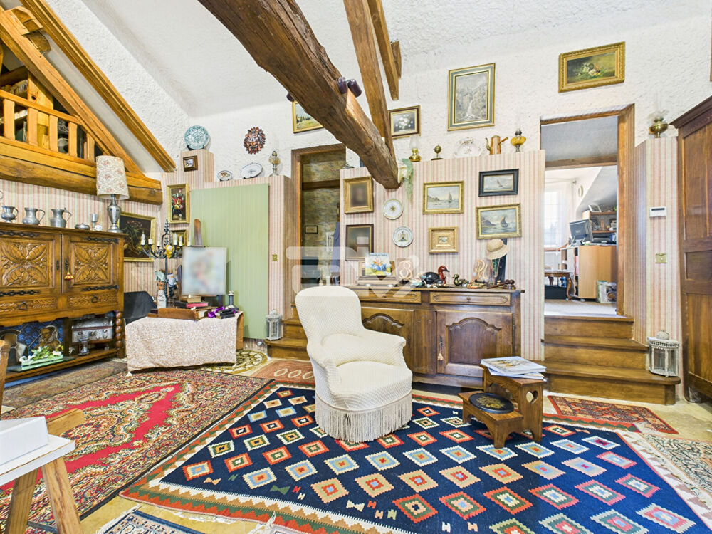 Vente Maison Charmante long�re avec un beau et grand terrain clos paysag� Vezilly